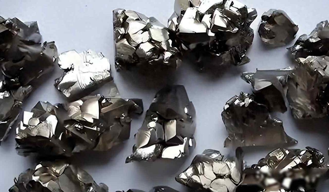 日本企业原料告急，中国出口卡脖子，供应链悄悄变了天最近几个月，日本好些工厂的