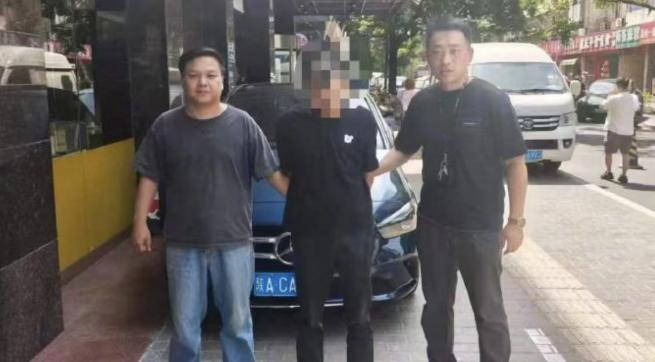 “又气又心疼！”西安一家生意火爆的卤肉店，老板起早贪黑、累死累活忙活大半年，每天