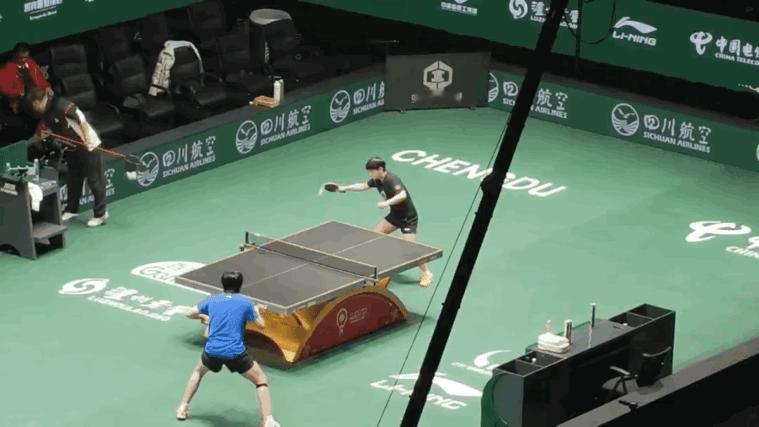 王楚钦孙颖莎对打解压：这是国乒备战成都混团世界杯的一幕，从全运会的单打到团体
