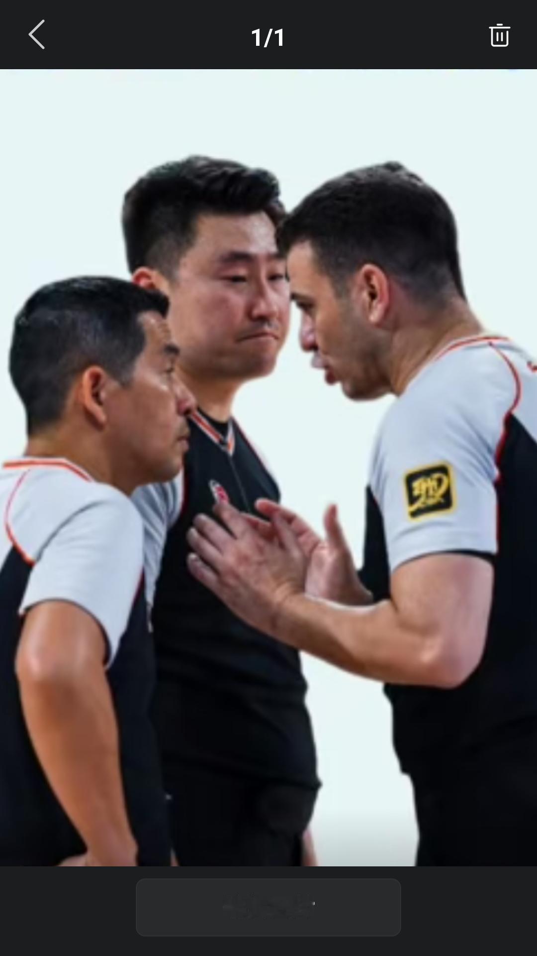 【CBA总决赛即将打响，裁判吹罚尺度将成为比赛关键。】据央视网消息，昨天CBA