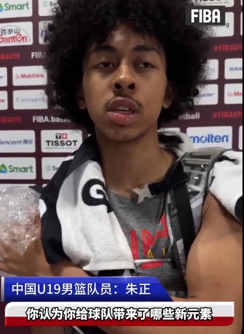 朱正：我和杨溢是不同类型的球员，他对球队的进攻开发做的很好，对球队的贡献很大，而