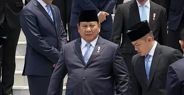 暗度陈仓！印尼两招釜底抽薪，一边卡马六甲咽喉，一边炒镍矿割韭菜，笃定中国不敢还手