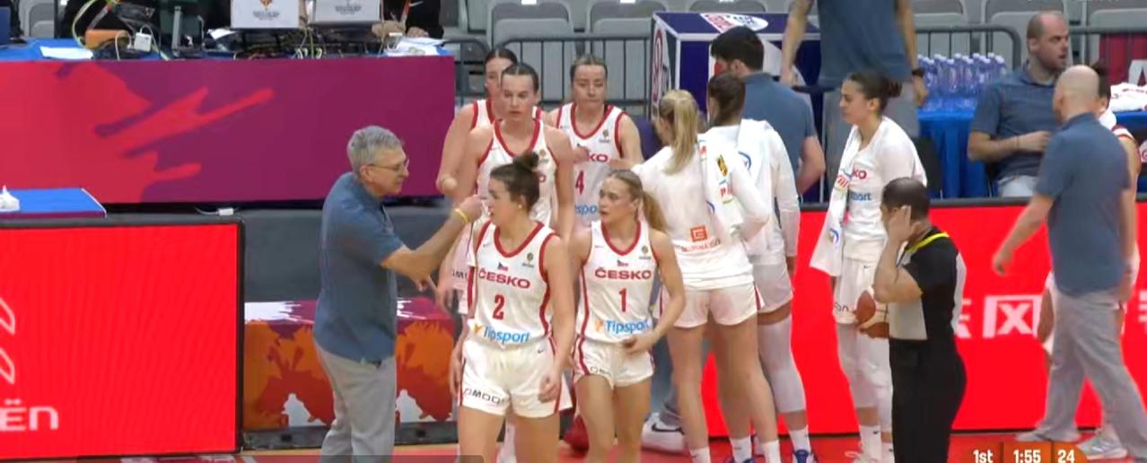 3月11日下午，女篮世界杯预选赛，捷克女篮89：52大胜南苏丹女篮。球队总数据