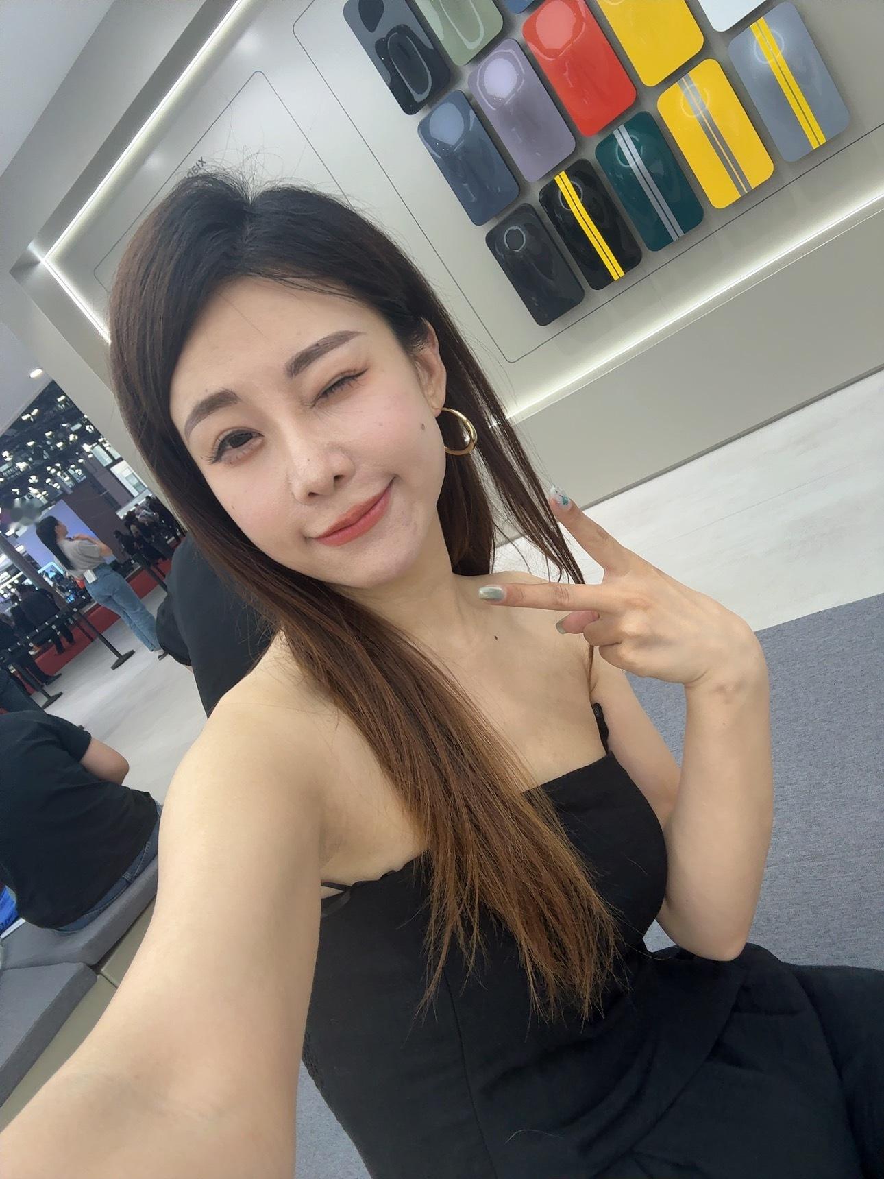 好累还丢了一个麦[哭哭][哭哭][哭哭]​​​