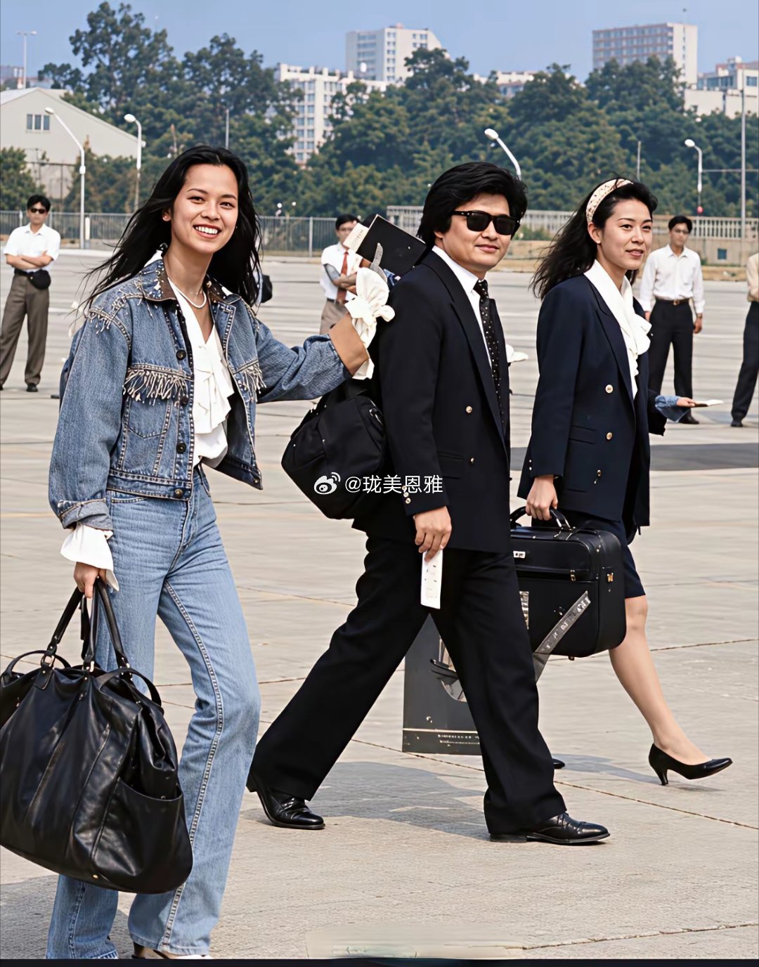 八零年代的刘欢，一二十岁，青葱岁月​九零年代的刘欢，而立之年，风华正茂……​​