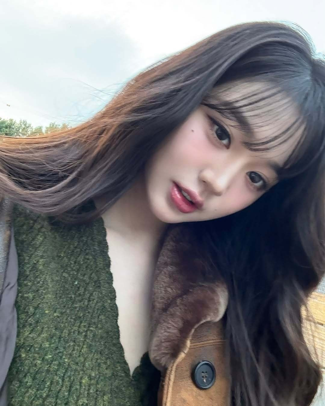 张元英INS更新​​​