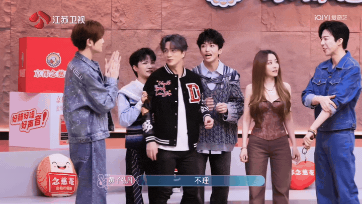 周深的舞台从来不只是唱歌！这次全程做局的创意呈现，再次刷新了对音乐表演的认知！