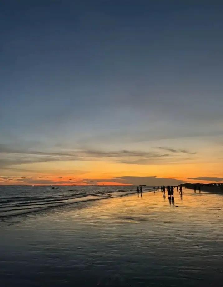 今日市场中值得关注的板块和个股:1、稀土板块北方稀土、中国稀土、广晟有色、盛和资