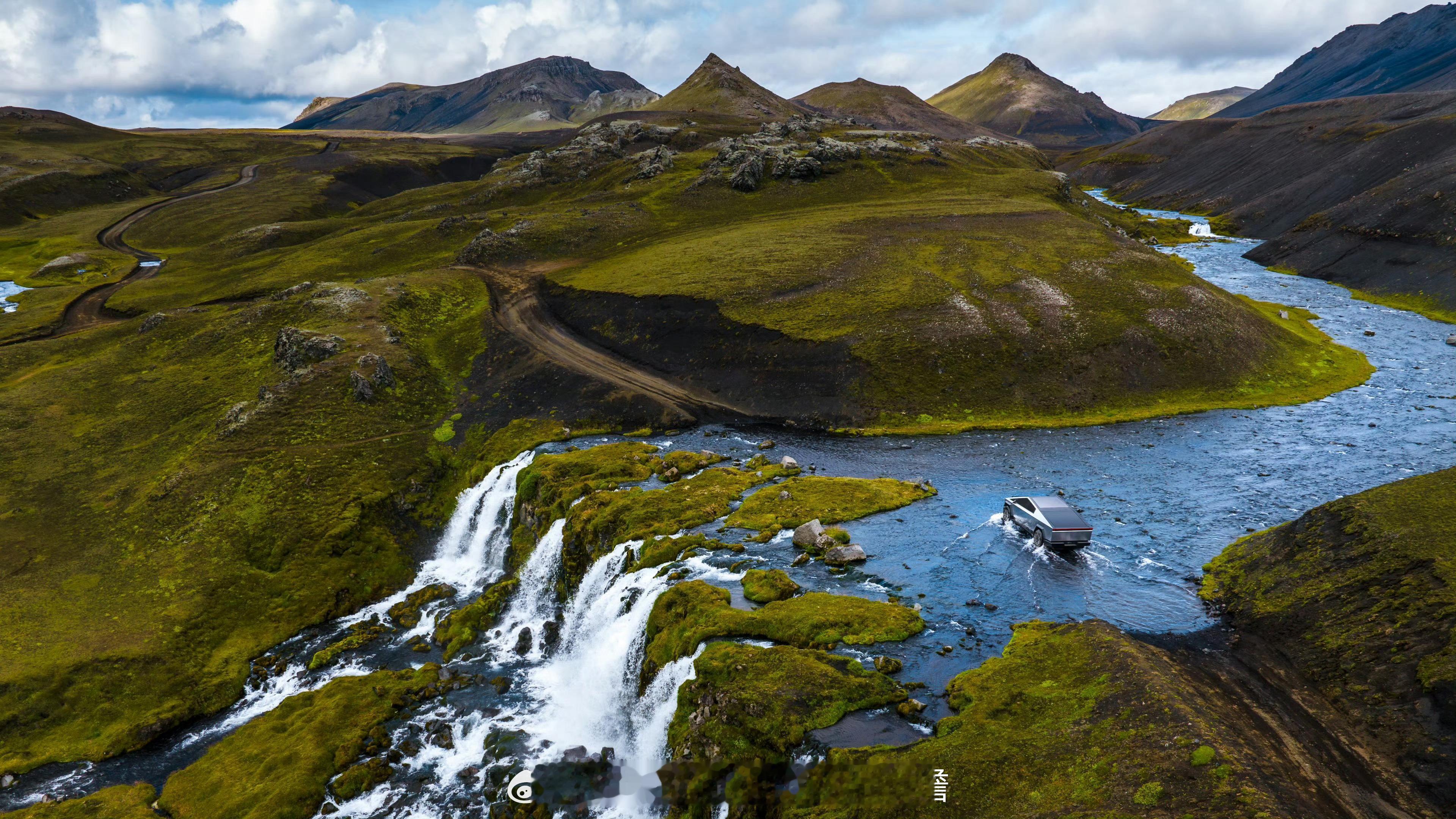 建立稳定盈利交易系统·4大核心1. 复盘即系统每天记录买卖逻辑、盈亏原因，把