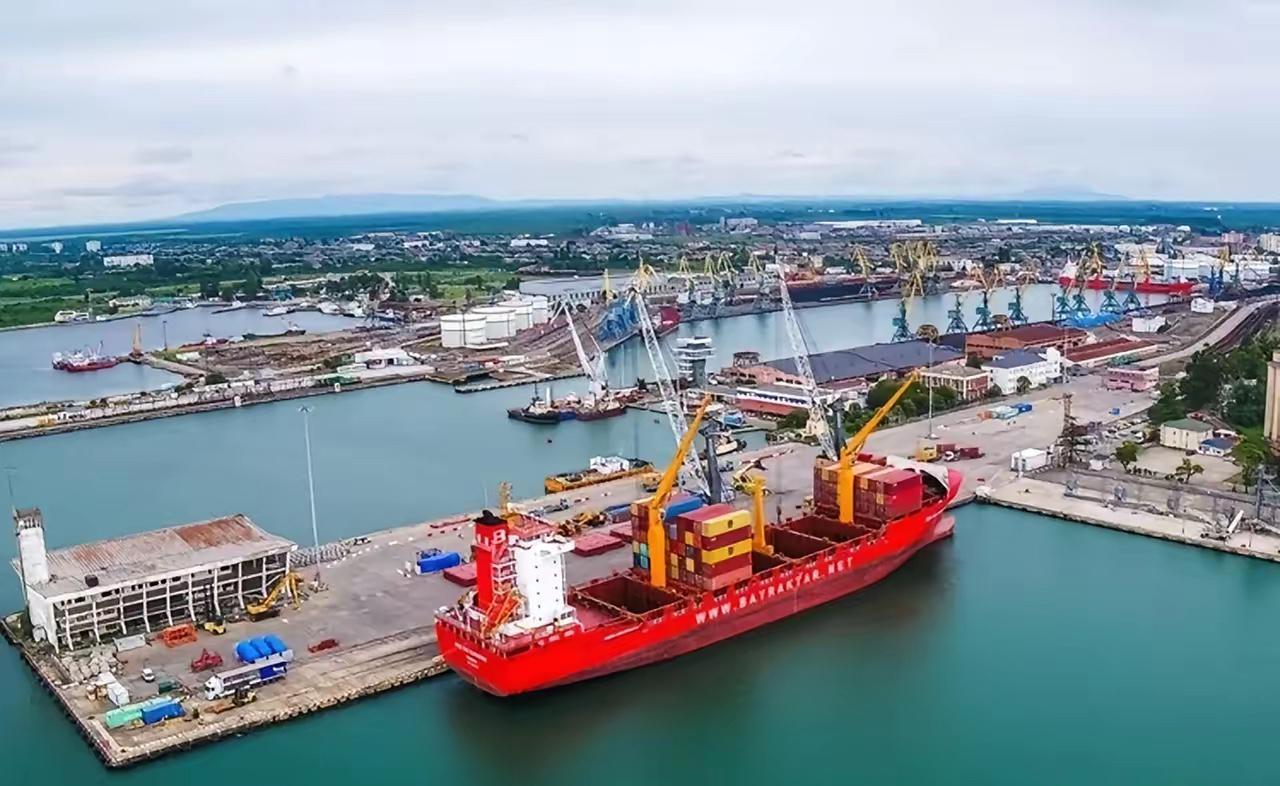 乌克兰震惊地注意到，同样和俄罗斯有过节的格鲁吉亚，正在大摇大摆地和俄罗斯开展合作