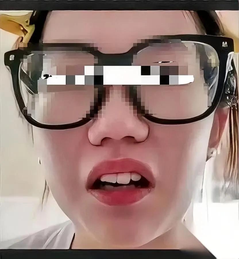 这届网友真敢挖挖得连人国外读书的学校都没能幸免。当事人是网传的厦门女