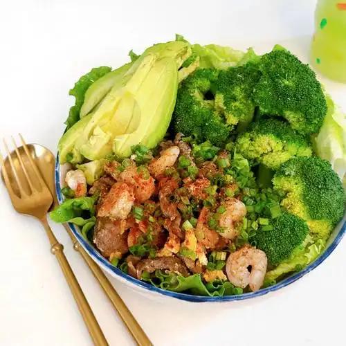 5种天然“关节润滑剂”食物！每天吃一点，60岁膝盖仍健步如飞！ 很多人一过4