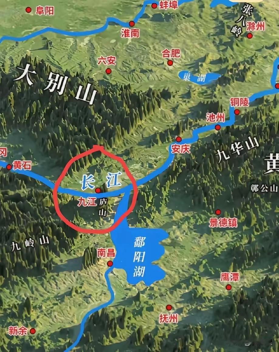 江西最让人惋惜的城市当属九江，说它是江西最好的地理条件绝不为过，当初英国人看中九