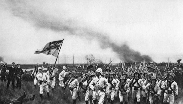 清朝灭亡时，仍然欠着列强7.3亿两白银的巨款，这一笔烂账，最终怎么解决的？伟人的