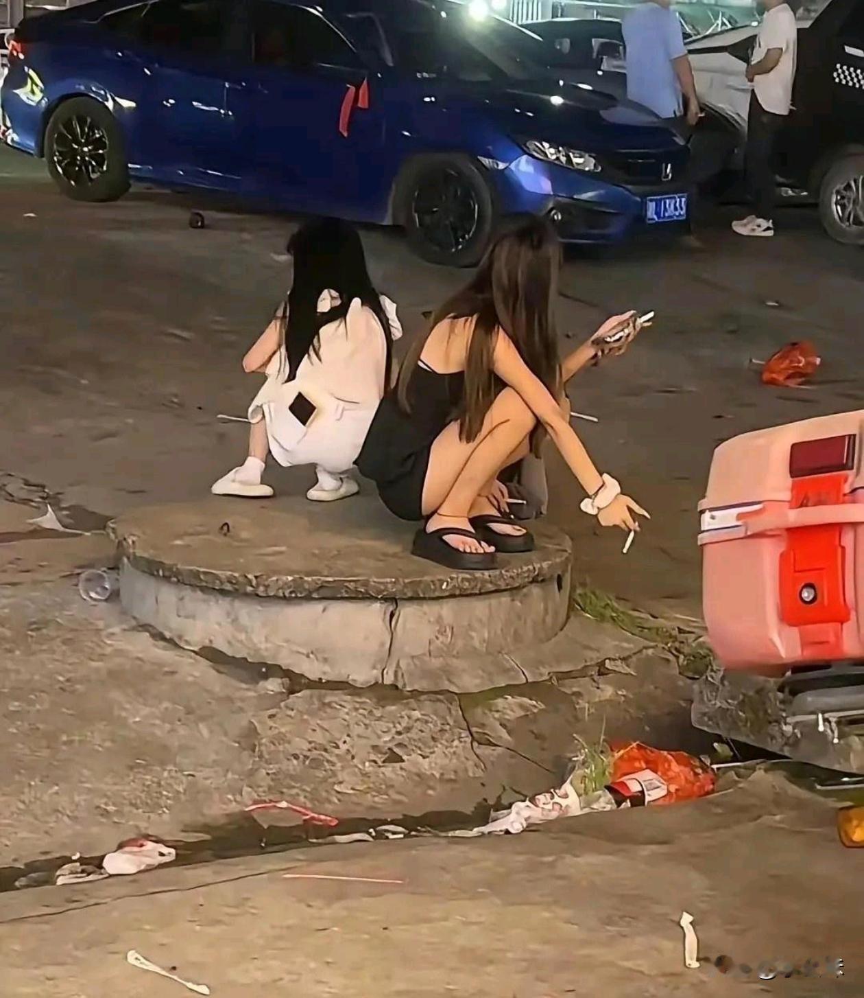 看到这样的女孩子让我作为一个母亲莫名的心酸和心疼