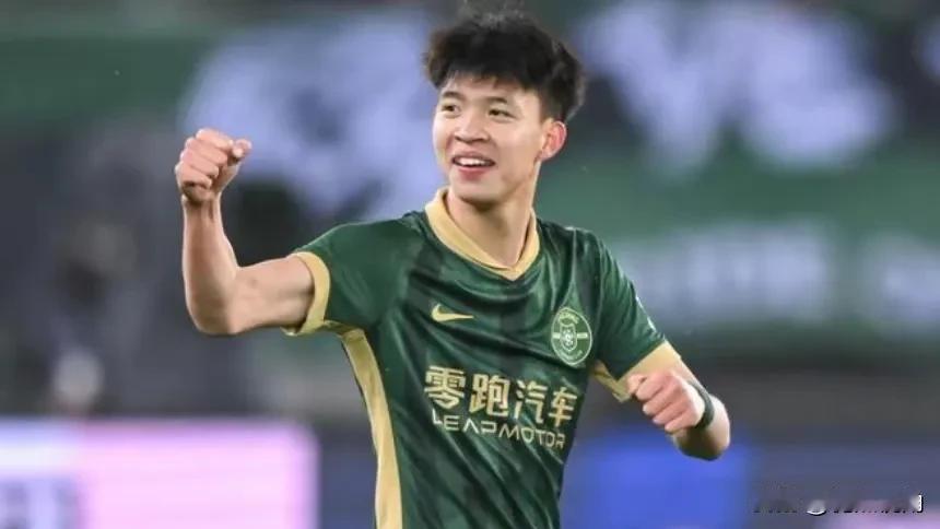 打开格局！放王钰栋留洋，别让中超毁掉20年一遇的“全村希望”18岁便登顶中超