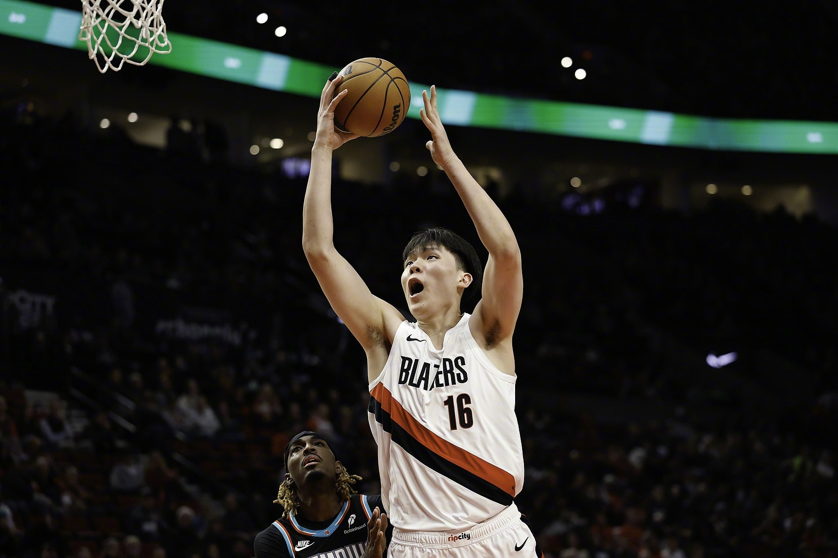 NBA常规赛，开拓者131-111轻取步行者。末节最后4分10秒，杨瀚森再度登场