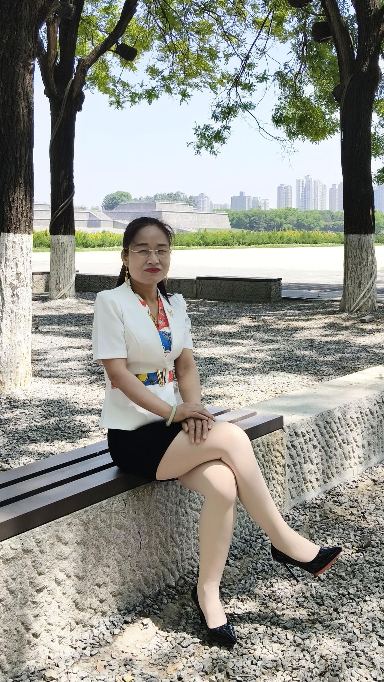 什么样的鞋子最容易穿出高级感