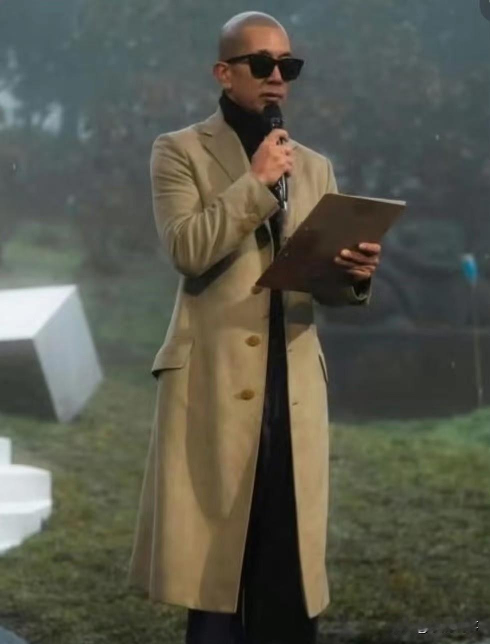 具俊晔看起来真的要回韩国了。不是他放下了大S，是他在台北能做的事已经做完了。