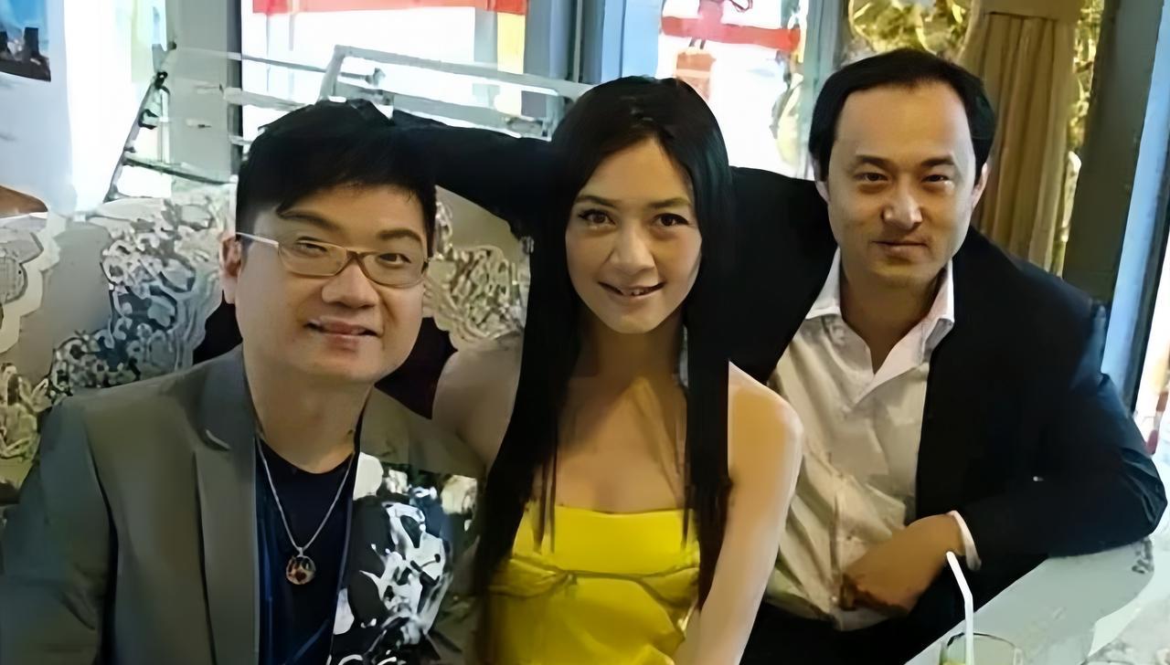 最令我佩服的就是田海蓉和程青松之间的友谊一直长存，而且似乎是越来越好，要知道在娱
