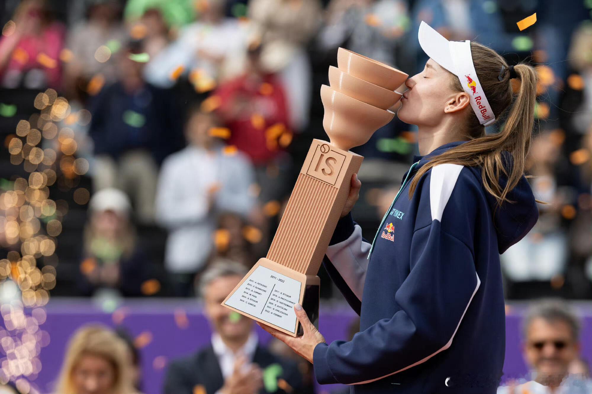 莱巴金娜夺得2026澳网，生涯冠军🏆数凑齐“十二生肖”大满贯：🏆🏆WTA