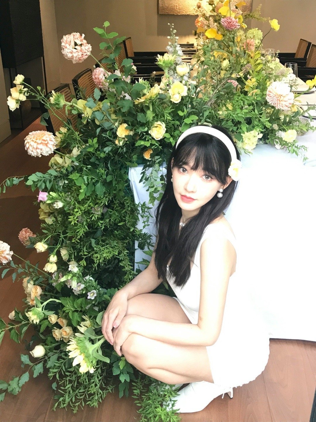 程潇和朋友庆生路透程潇27岁生日，和妈妈妹妹全家福来啦！身边家人陪伴好幸福🌈