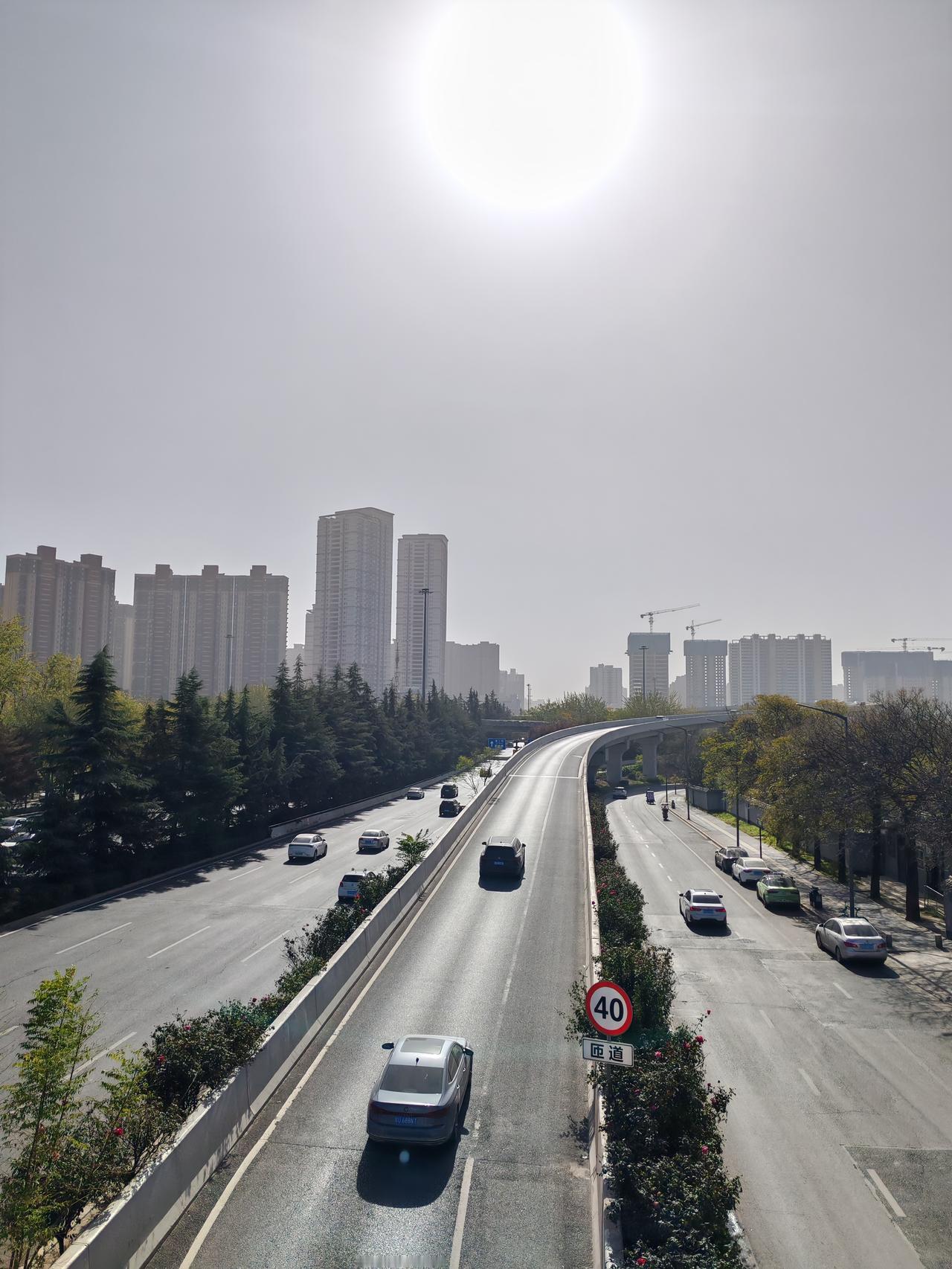 有一个行业正在悄悄的消失不知你们发现没？那就是洗车，五年前大街小巷，国道旁到