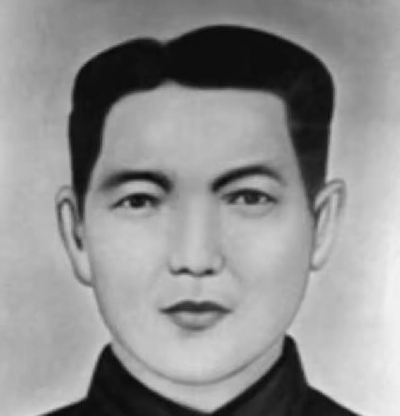 他深夜卷走金库黄金，8000红军困死怀玉山，方志敏壮烈就义，解放后竟敢要官当驻苏