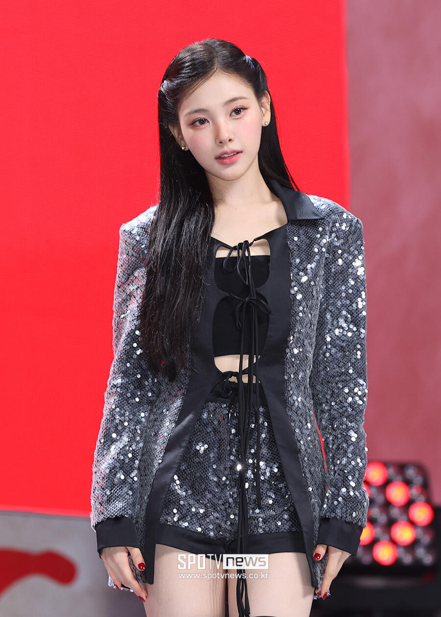Babydon’tcry出道新闻图（原来真叫这个名字呢….好喜欢第一个公主头