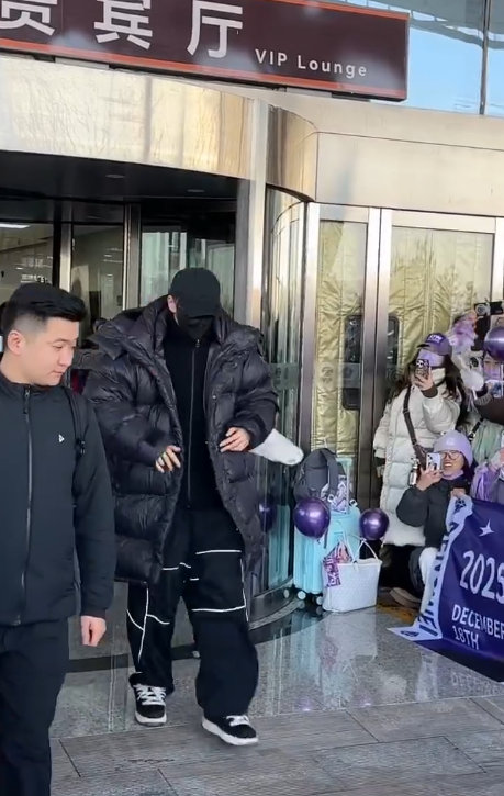 邓为山西路透邓为到山西录制央视跨年晚会邓为山西路透，邓为到山西录制央视跨年晚会