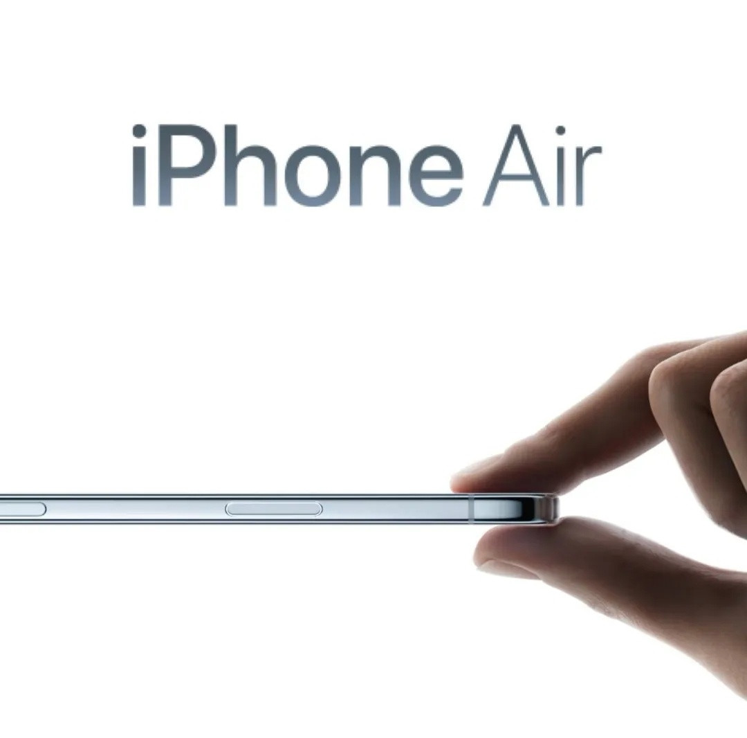 降价后的苹果Air和国产Air选哪个在这个价位段，它轻薄的手感和苹果的Logo依