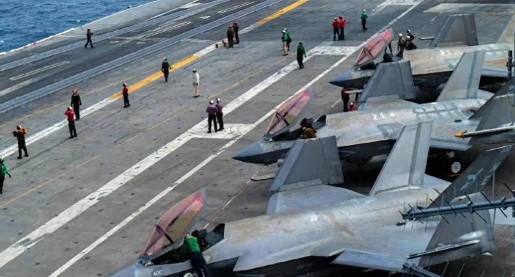 F-35又出事了！半数战机等着修，机库里锈迹斑斑，美军高层都拍桌子骂起来了，这是
