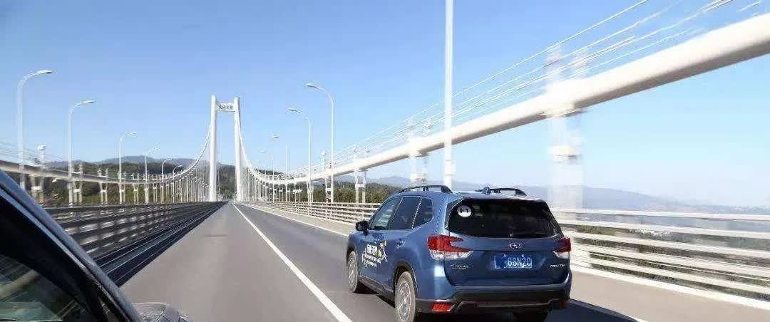 跑高速的误区得改改！一直以为开120码又快又爽，结果工程师泼冷水：这速度最费油！