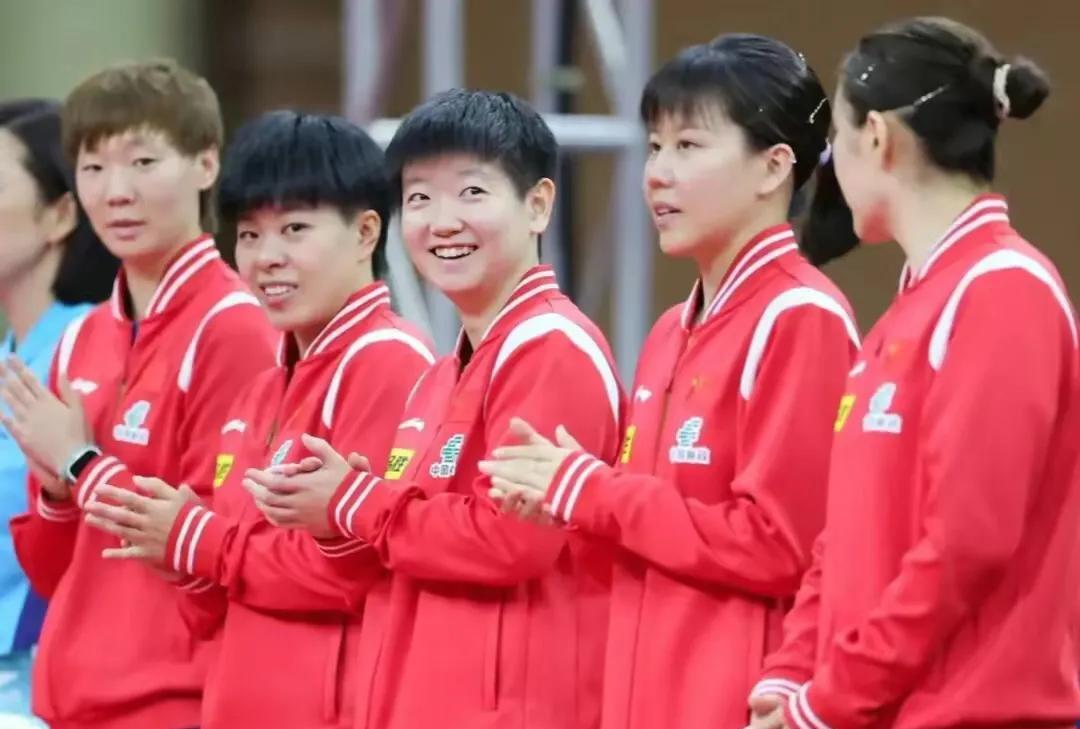 具体排名如下：夺得女单冠军10万美元，折合人民币71.6万，并获得2000积分