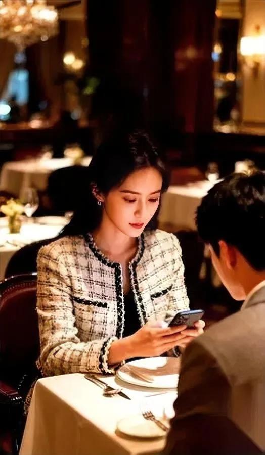 相亲遇奇葩操作？别急她点6个硬菜说“走个过场”这男生没掀桌没骂人，直接叫