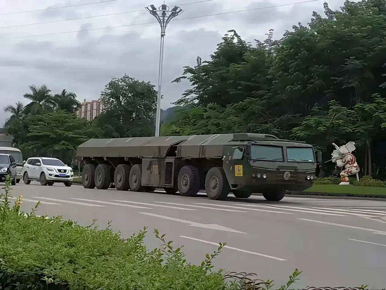 毫无疑问，这应该是今年9·3阅兵式上最重磅的主力装备！中国每次举行重大阅兵式，