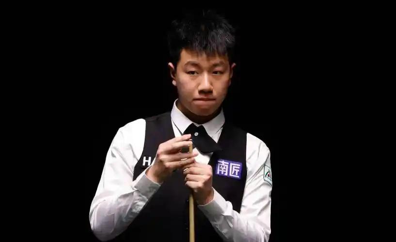 江俊9-10斯坦·穆迪高阳4-10侯赛因·瓦菲周跃龙