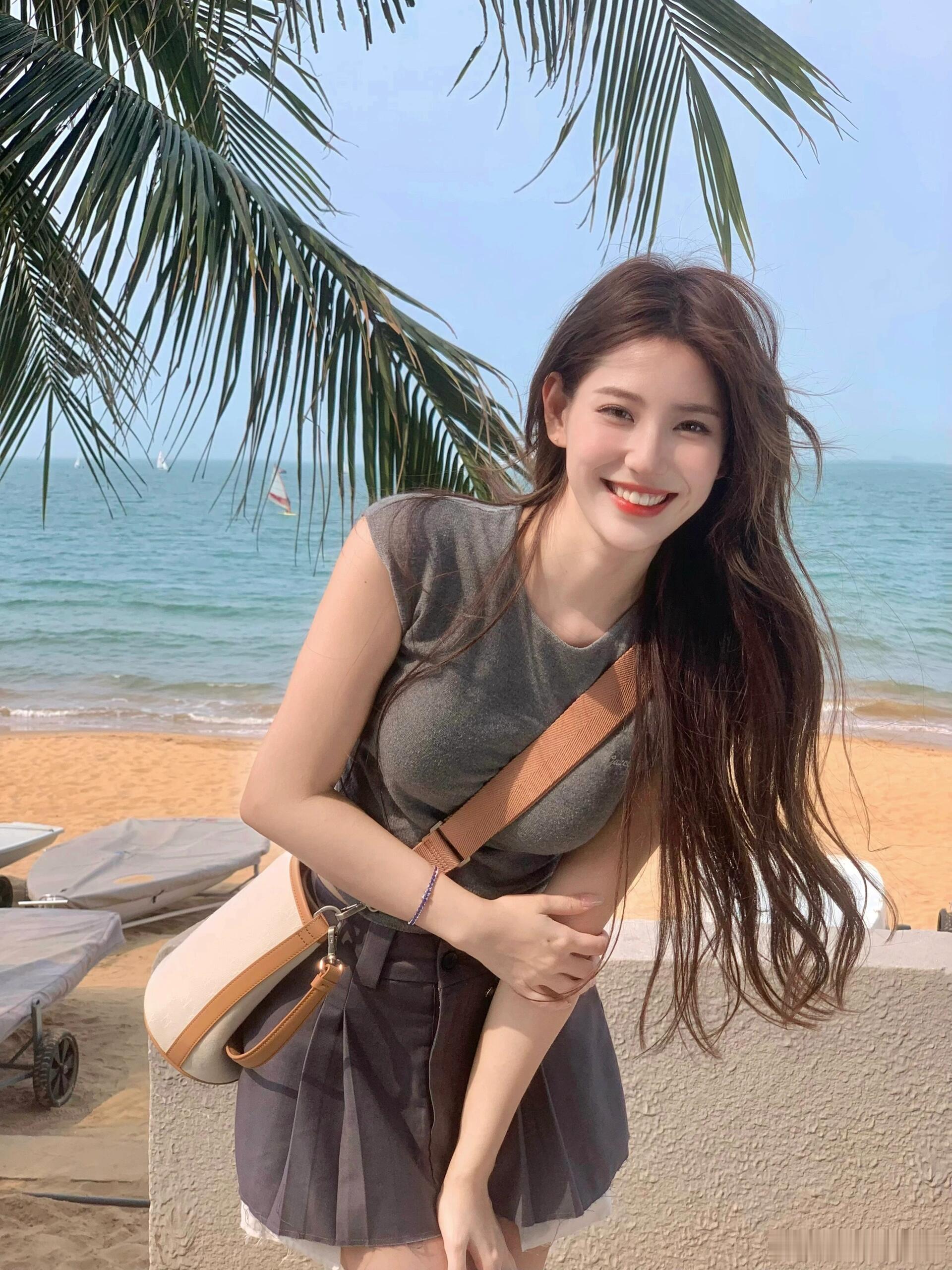 生活手记我的生活本可以更平须，若不是被这一身肥肉拖累