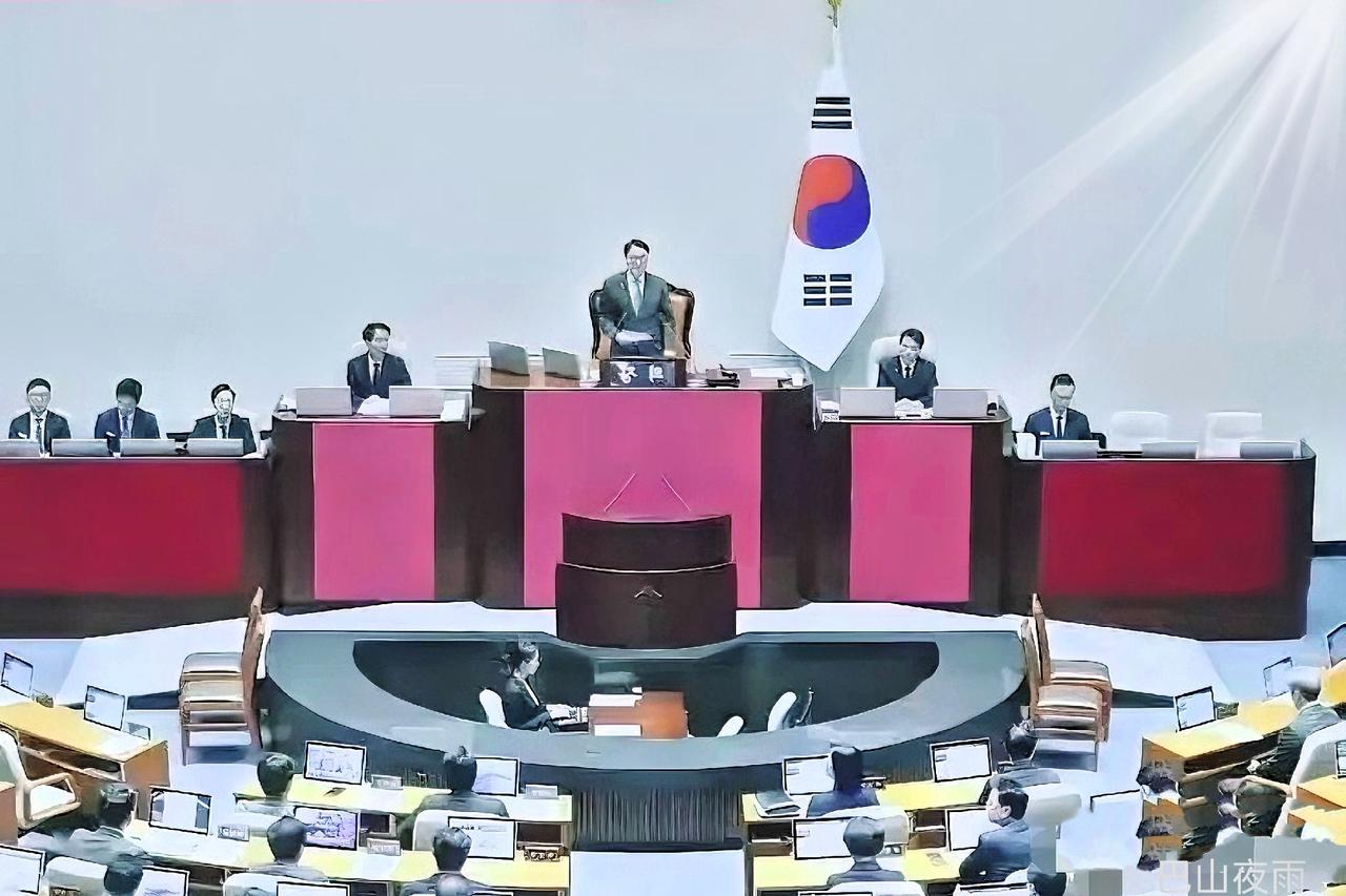 韩国政坛炸锅！韩拟立法禁止仇恨言论：侮辱中国者最高判5年。近日，韩国最大在野