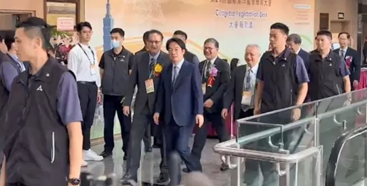 坚持劝退柯建铭？赖清德反应曝光陷入“劝退柯建铭失败”漩涡的赖清德今天（31日