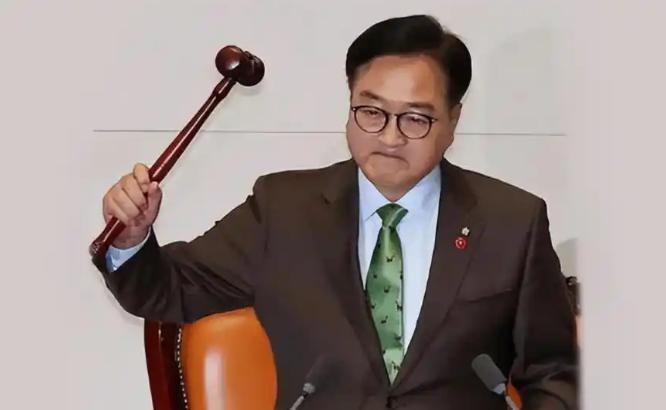 这是根本轮不上我们动手了？韩国议长表态：“日本修宪可发动战争，绝无法容。”突然感