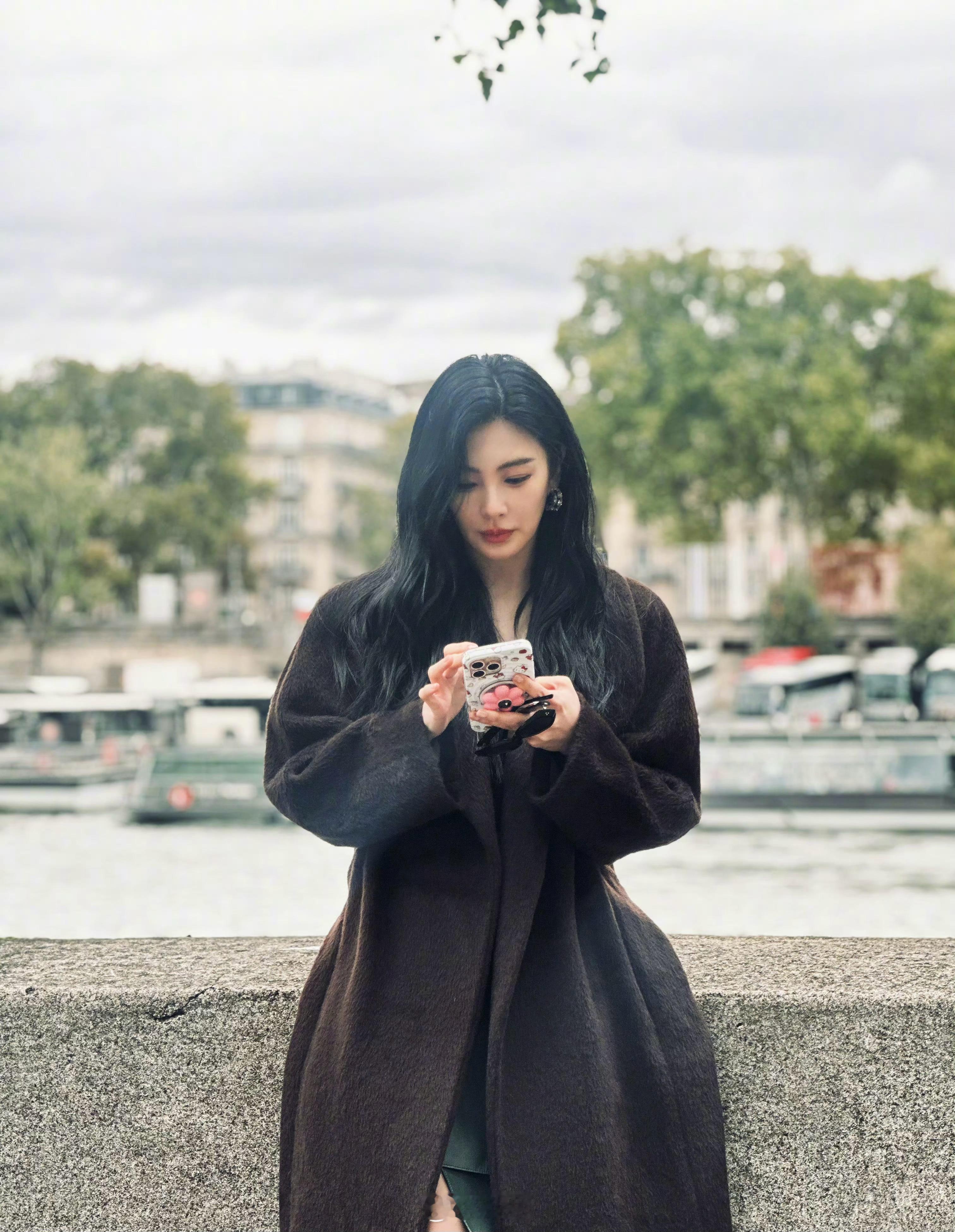 你没看错，这是一台iPhone17PM！