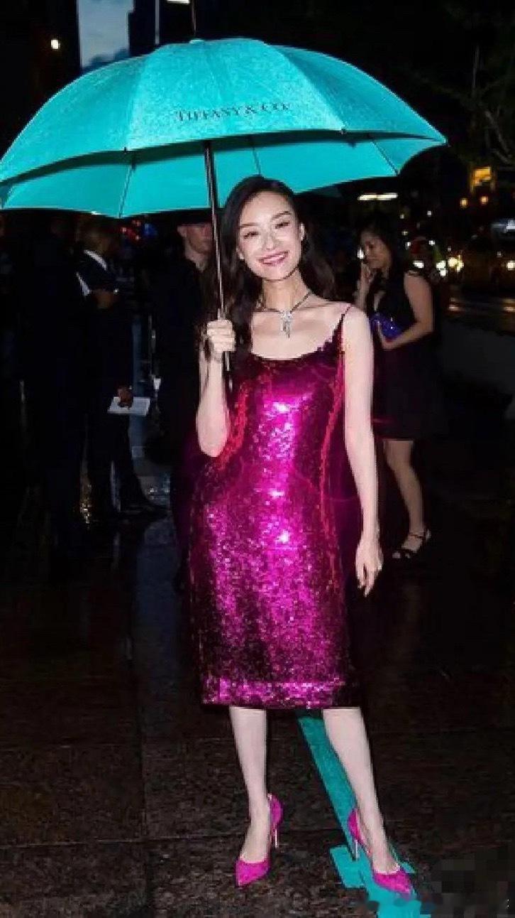 原来倪妮出圈神图是这样来的，也是看角度的啊