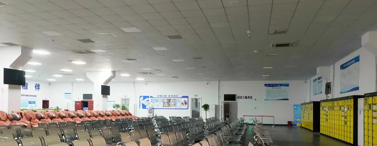 科目三第二次考试过了，不禁感叹，真的是人教人学不会，事教人一次就会啊[捂脸哭]