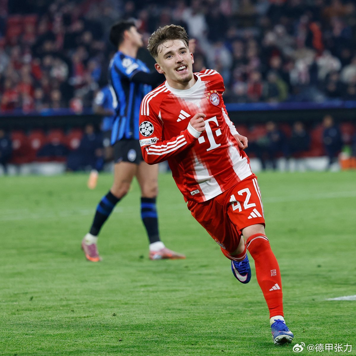 青春风暴继续：18岁24天，卡尔成为欧冠历史上一场比赛同时有进球和助攻的最年轻德