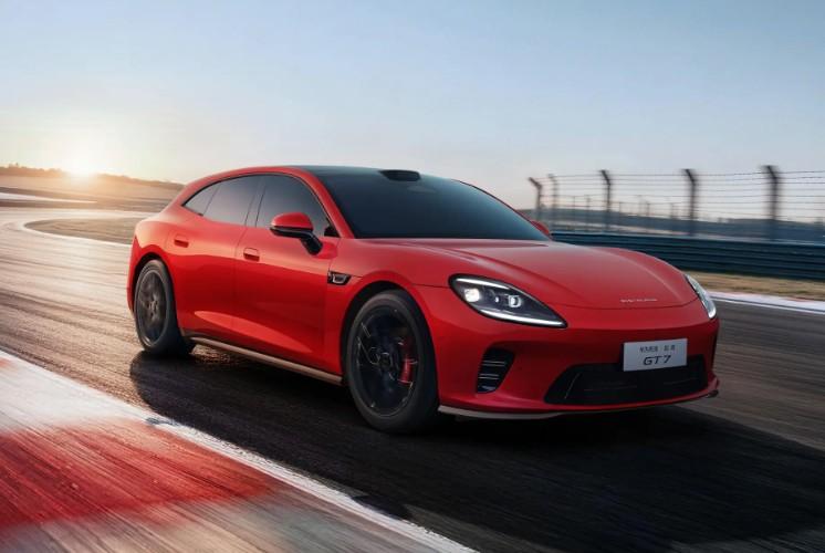 启境GT7预售价21.99-30.99万元，预计6月上市，7月交付。标准版（2
