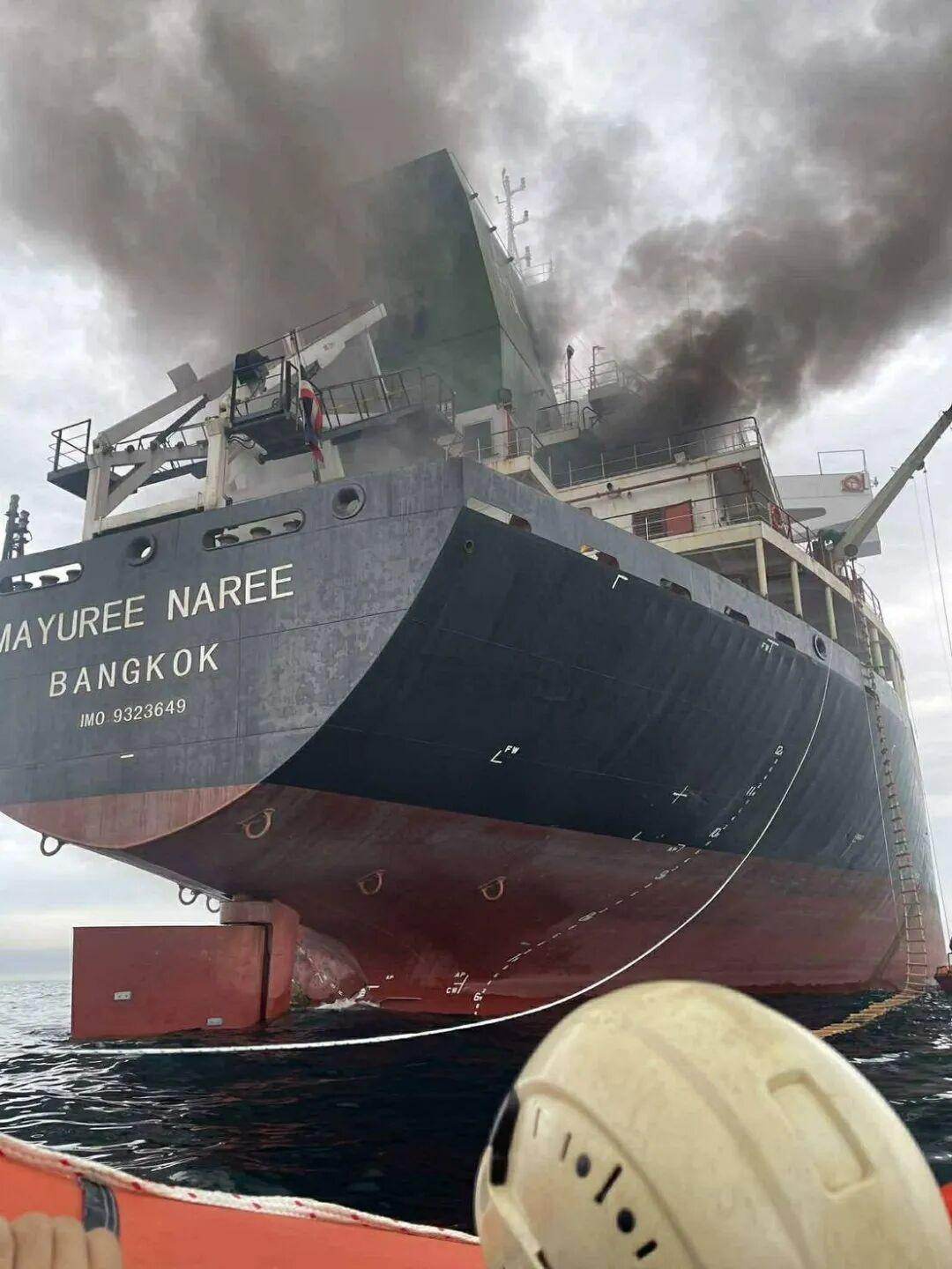 没想到，霍海峡竟然困死了一部分船员：出现伤亡情形！这条海上通道近乎关停，区域发