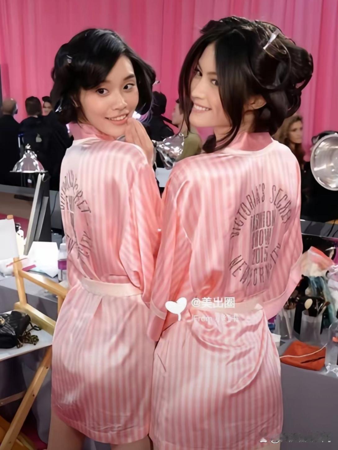 奚梦瑶跟何穗年轻时的模样