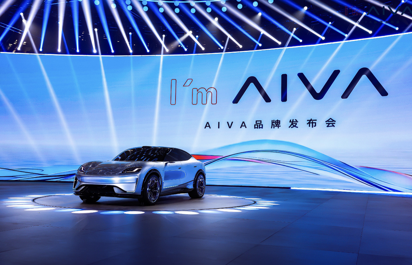 赛力斯旗下新品牌-赛豆AIVA，首款车型ME7。之前听品牌还以为会是吉利星