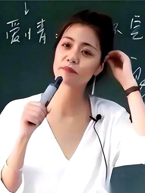 他没出轨，不抽烟不酗酒，甚至连大声说话都很少。可关起门来，他能活生生把一个温顺